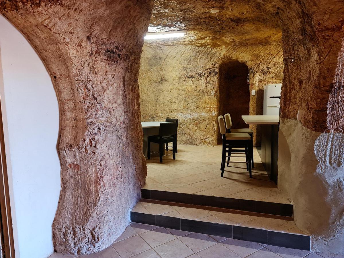 Underwood Court Fresh Dugout- Hosted By Coober Pedy Accommodations Luaran gambar
